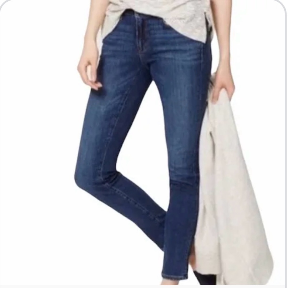 LOFT Modern Skinny Cropped Jeans with Slim Fit and Medium Wash